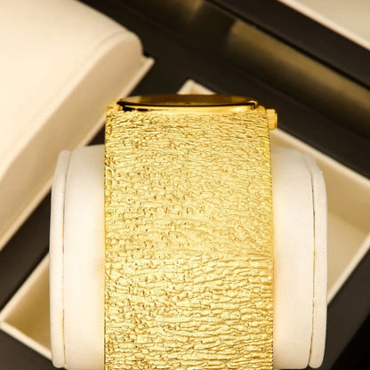 Women's Fashion Waterproof Sports Quartz Watch Bracelet with Retro Dial Luxury Party Gift Free Shipping