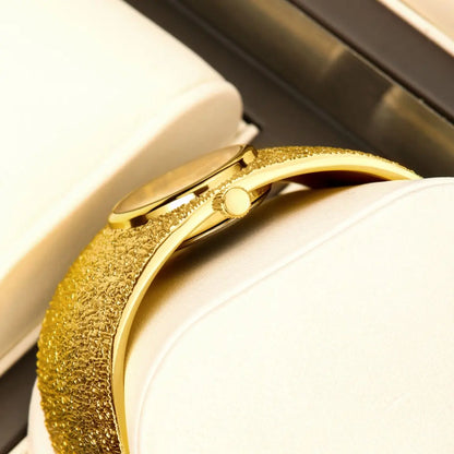 Women's Fashion Waterproof Sports Quartz Watch Bracelet with Retro Dial Luxury Party Gift Free Shipping