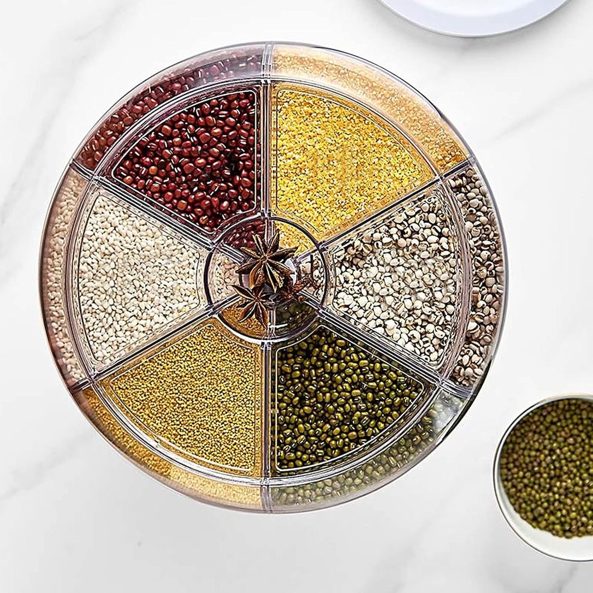 Rotating Food Storage Dispenser
